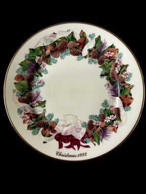 Lenox 1992 Colonial Christmas Wreath Plate #12 North Carolina Limited Edition